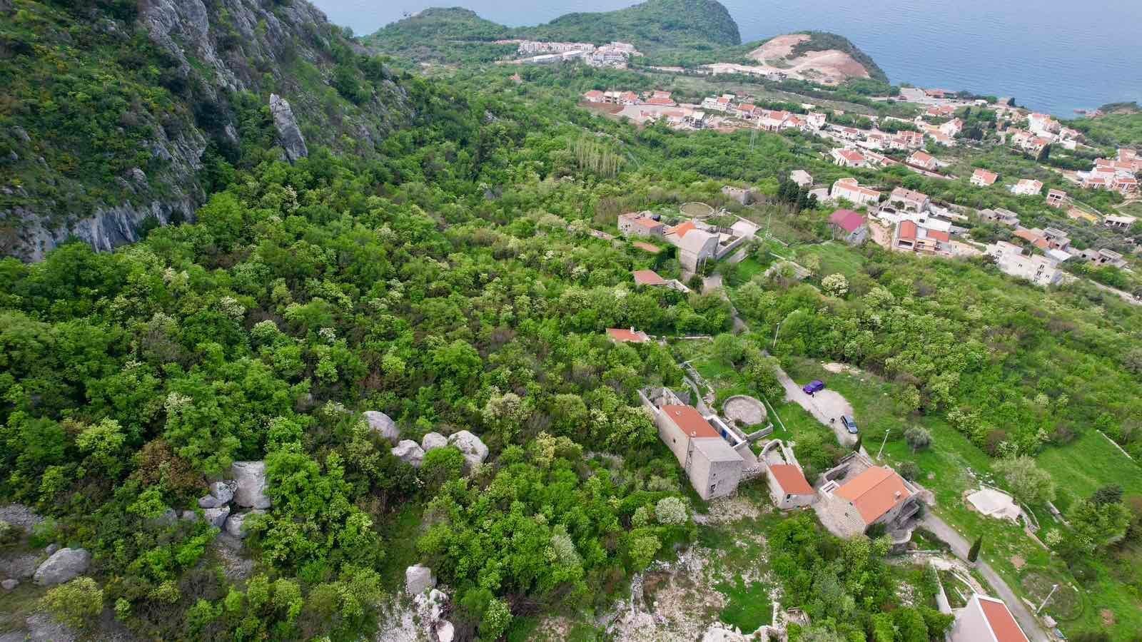 66b66ec1-00df-4da7-9471-c3bbe0bb54fd