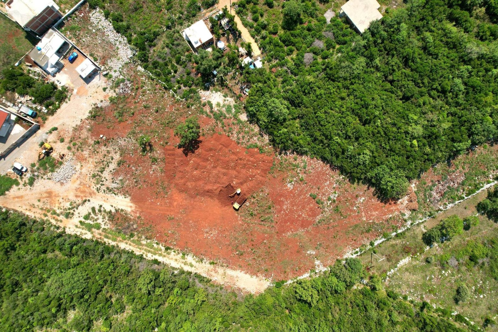 6be6b34f-d895-426a-8b76-c80c1f554674