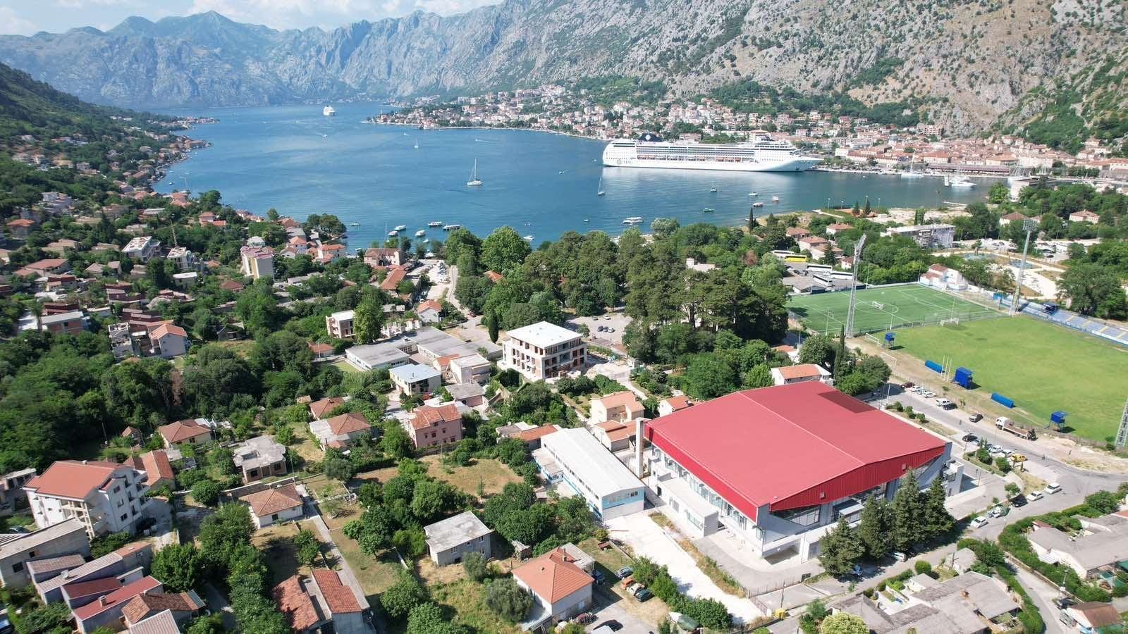 73a6b4a3-72f5-4743-9ca7-fa46d48f3a33