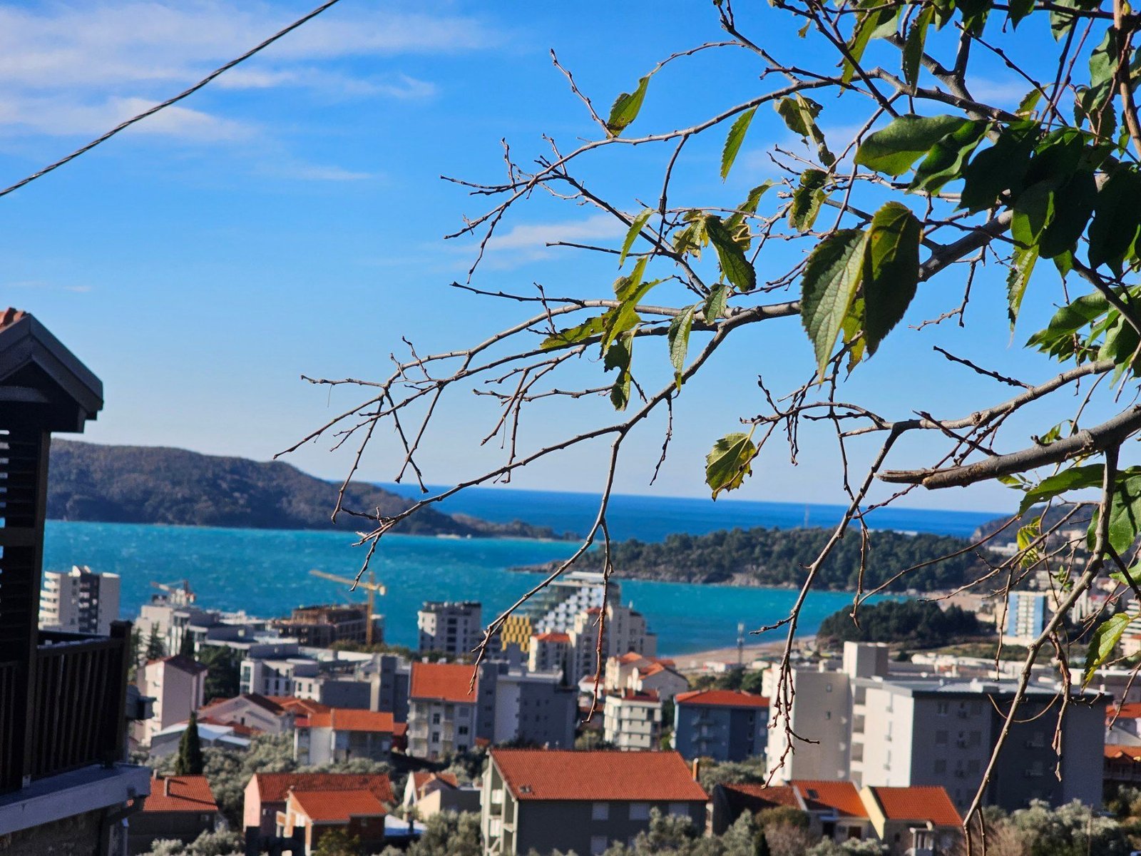 a520e2d5-31f7-4f12-bfa2-328b49b7befa