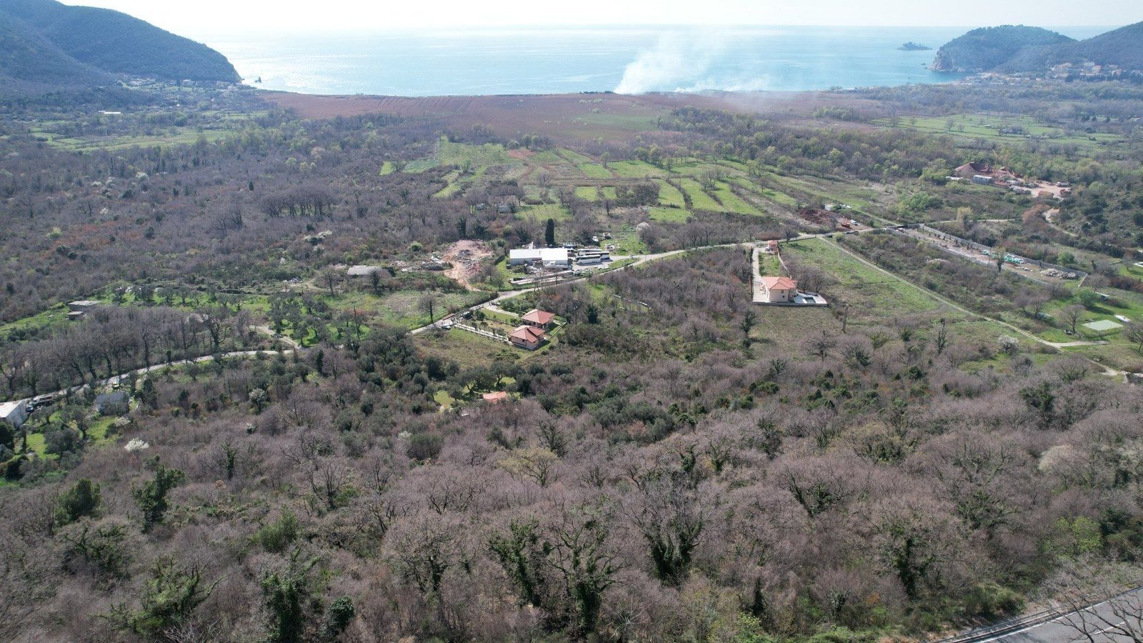 a6d38090-f4d4-49fd-9dfd-72dec64d1bd2